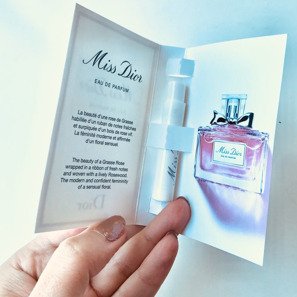 5 for 25⚡️Miss Dior Beauty .03 oz Bottle Mini Spray Sample - Picture 3 of 7